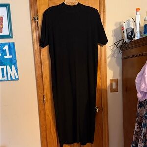 Liz Claiborne Black Sweater Short-Sleeve Maxi Dress